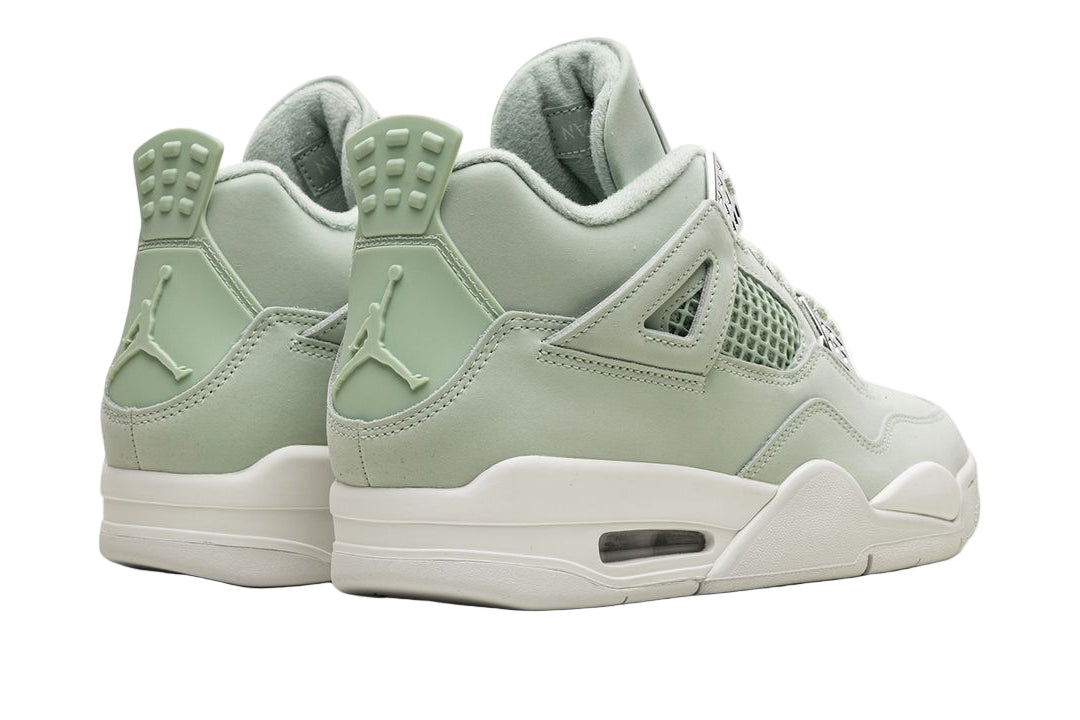 Jordan 4 Abundance (Women)