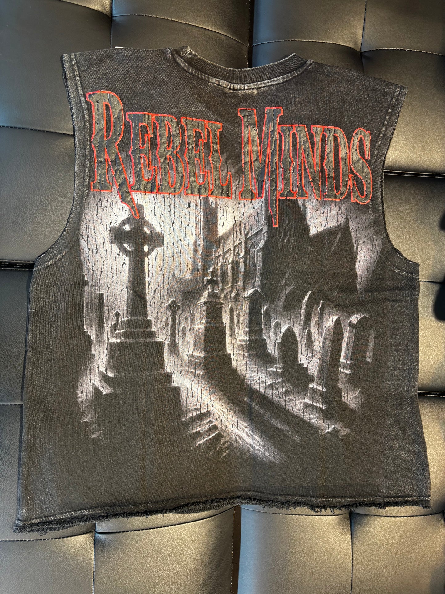 Rebel minds 44