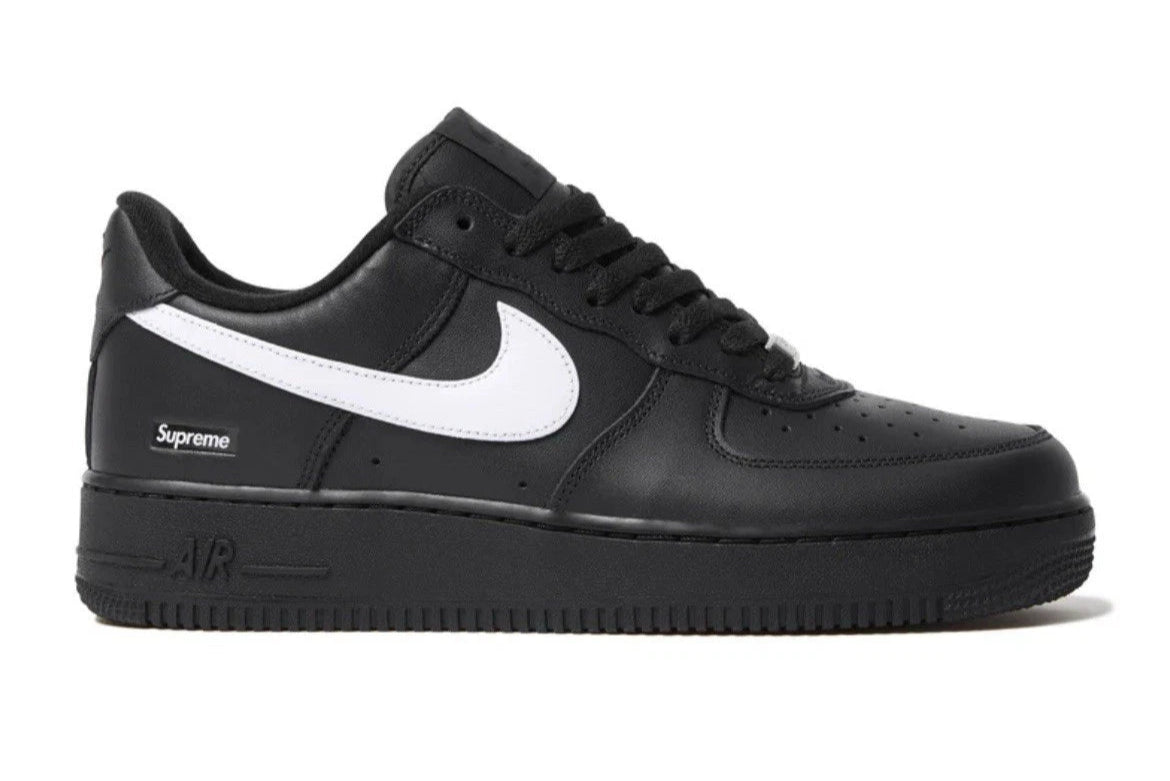 Nike Air Force 1 Low SP Supreme (Black-White)