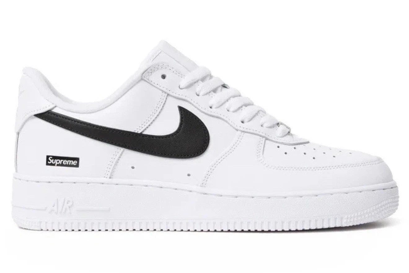 Nike Air Force 1 Low SP Supreme (White-Black)