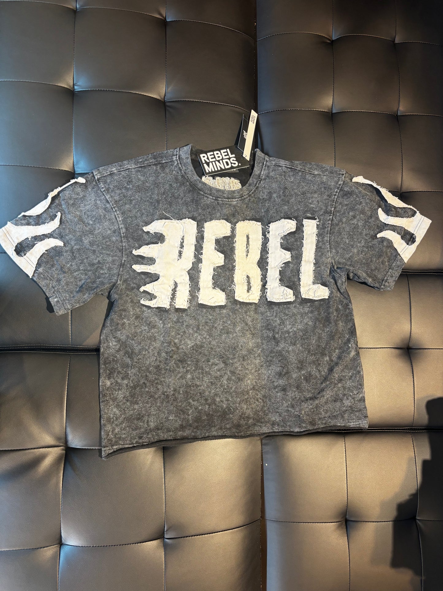 Rebel minds 40